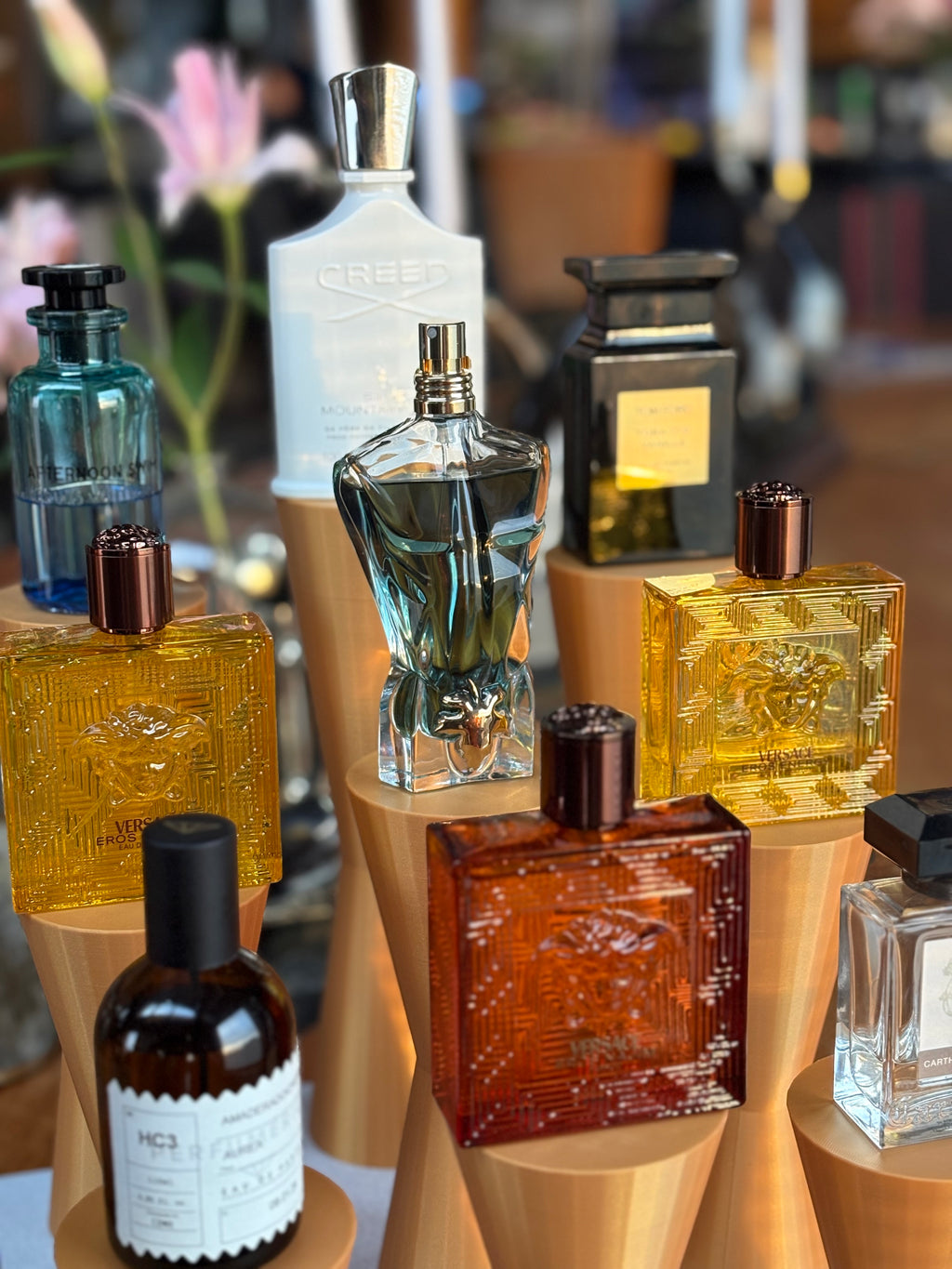 The Monarch Luxury Fragrance Display | Bespoke Add-on Available